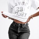 T-shirt z cekinami Luxury Sequins Ola Voga ecru