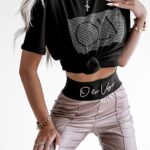 T-shirt z nadrukiem Mini Letters Ola Voga czarny