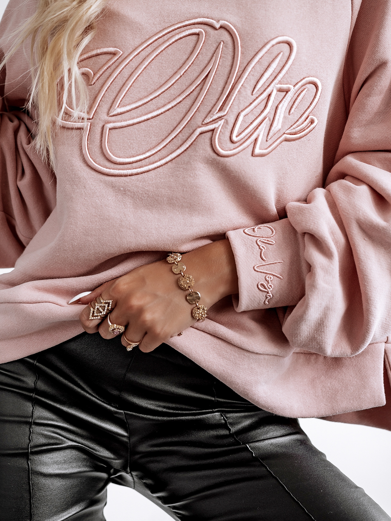 Bluza luźna Oversize OLV Ola Voga pudrowy róż Bluza luźna Oversize OLV Ola Voga pudrowy róż