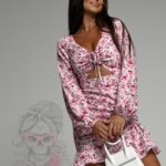 Sukienka z wycięciem Pastel Flowers Ola Voga różowa