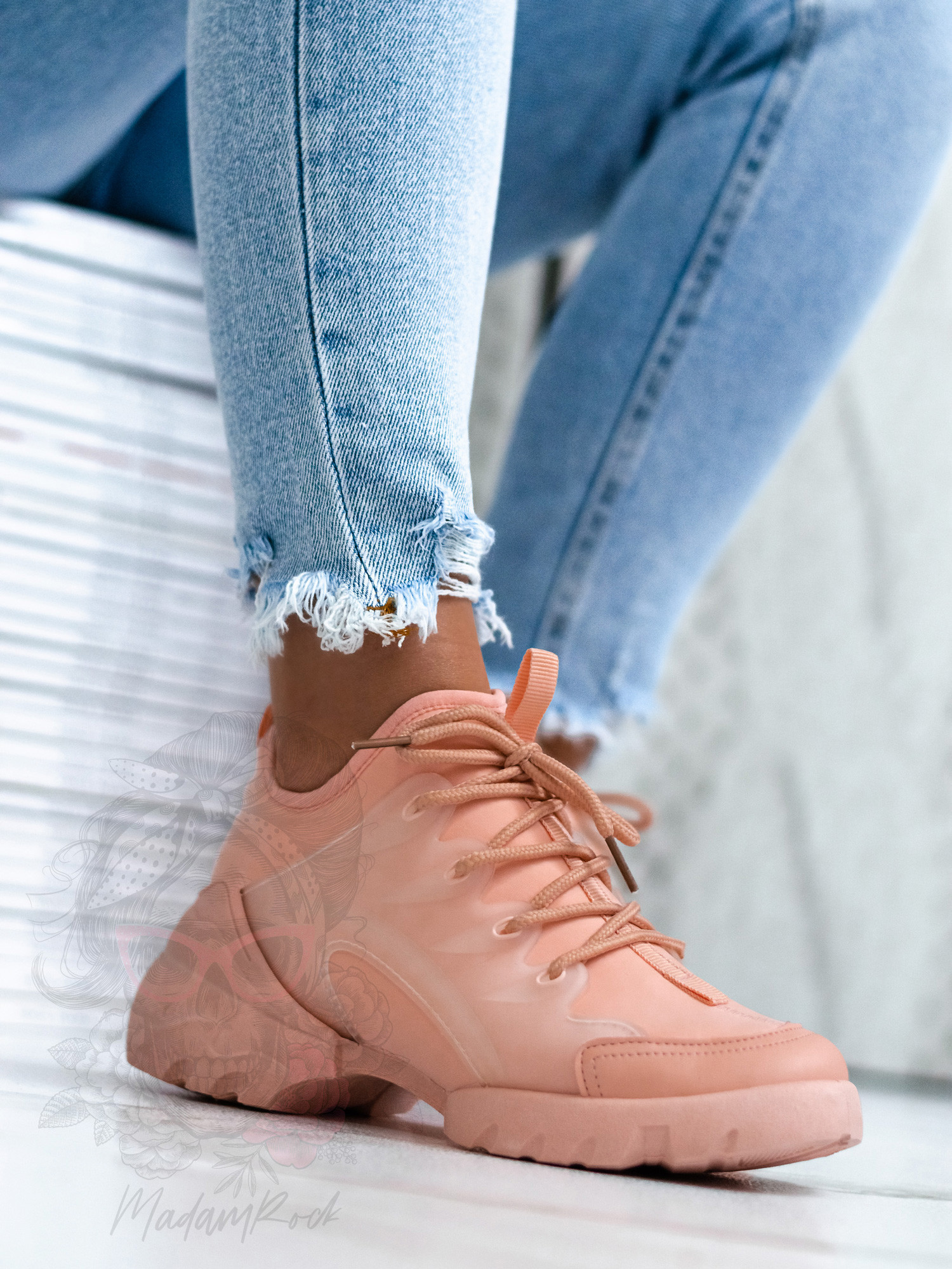 -WYPRZEDANE-Buty sportowe Madam Elsz pudrowe