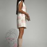 Kamizelka w kratę Falls beżowo-pudrowa