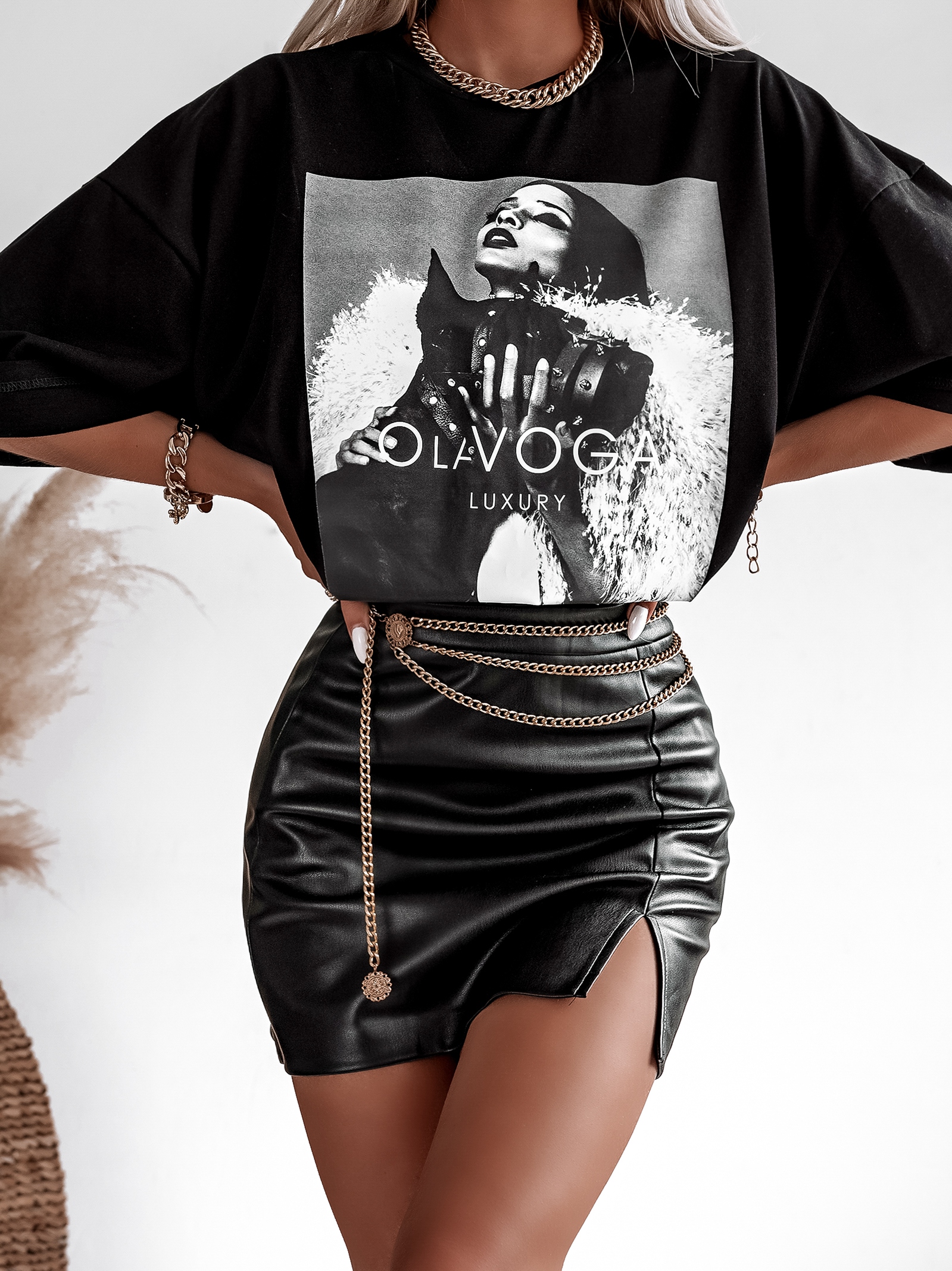 T-shirt oversize Lady Ola Voga czarny