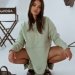 Bluza z rozcięciem Ola Voga Big Gold OLV oliwka