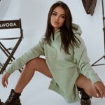 Bluza z rozcięciem Ola Voga Big Gold OLV oliwka