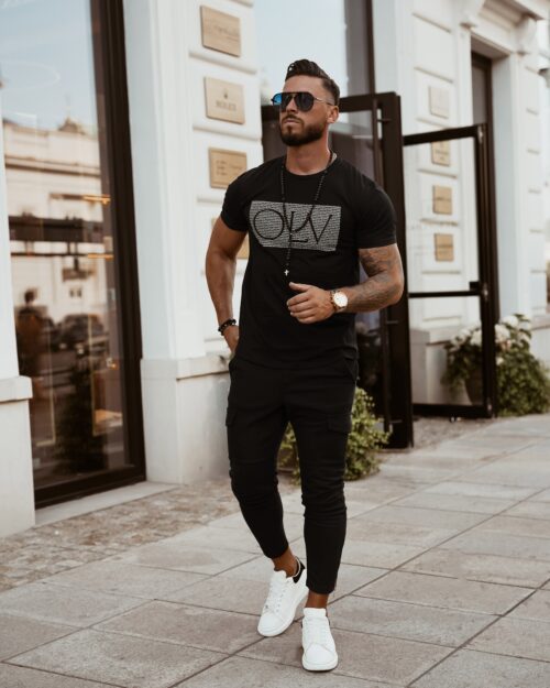 T-shirt klasyczny męski Big Letters Ola Voga czarny