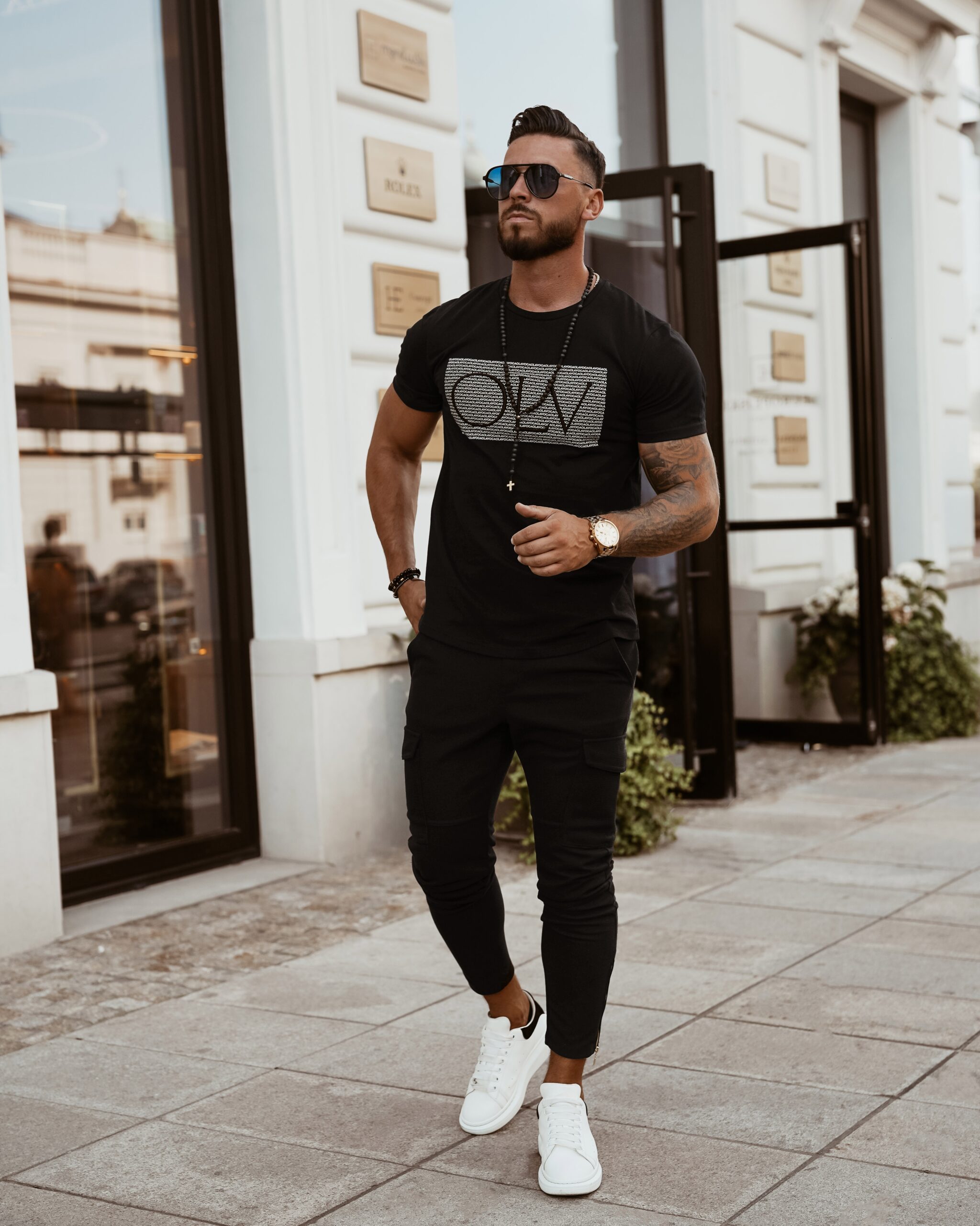 T-shirt klasyczny męski Big Letters Ola Voga czarny