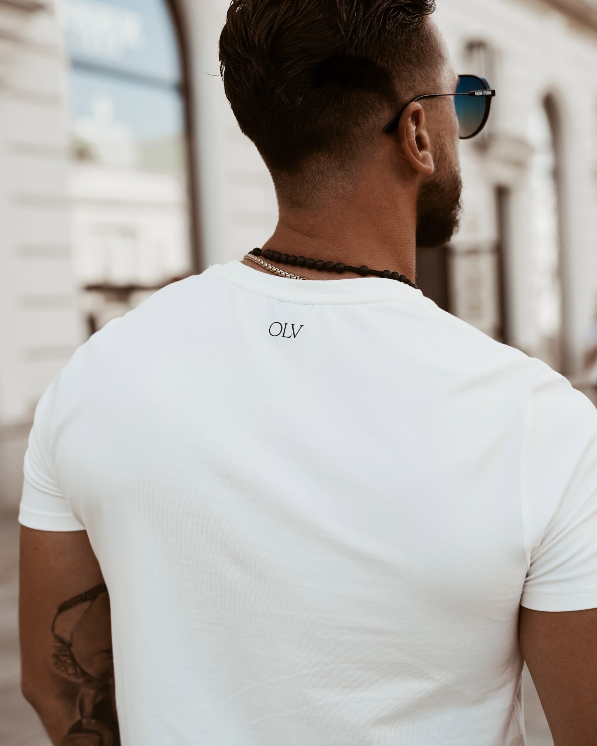 T-shirt klasyczny męski Big Letters Ola Voga ecru T-shirt klasyczny męski Big Letters Ola Voga ecru