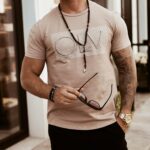 T-shirt klasyczny męski Big Letters Ola Voga c.beż