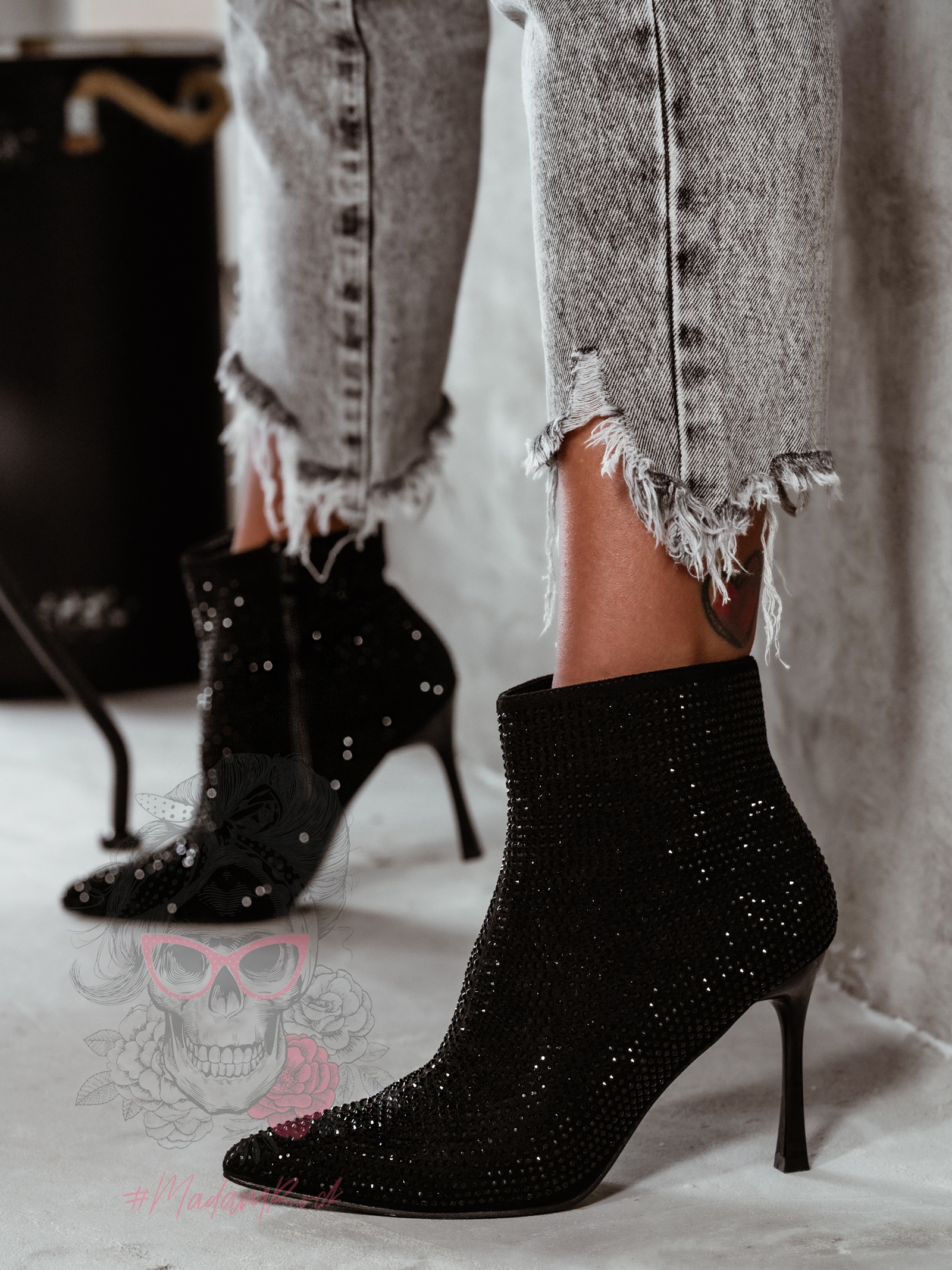 Botki z cyrkoniami Madam Operio czarne Botki z cyrkoniami Madam Operio czarne