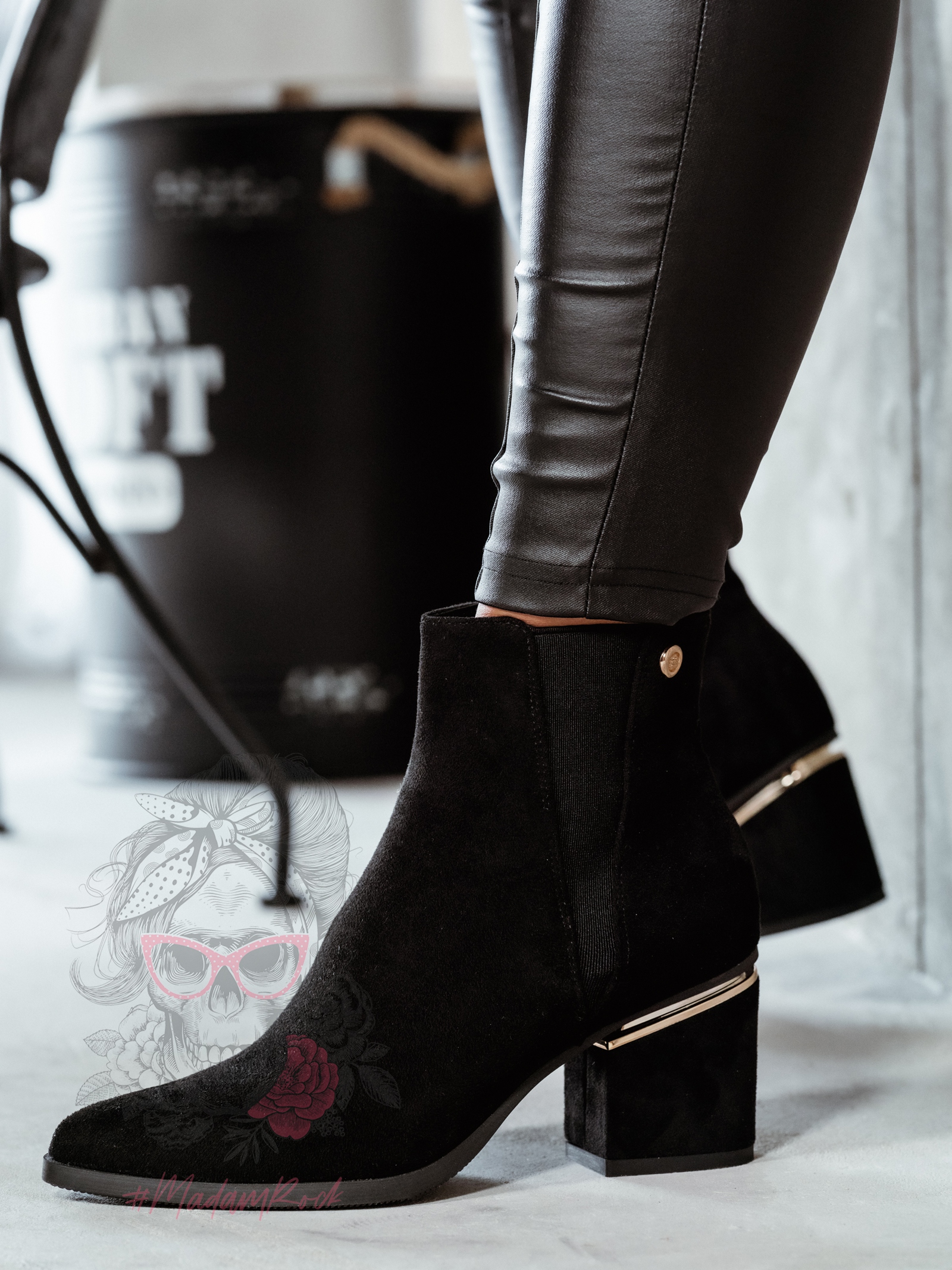 Botki zamszowe Madam Eluo czarne Botki zamszowe Madam Eluo czarne