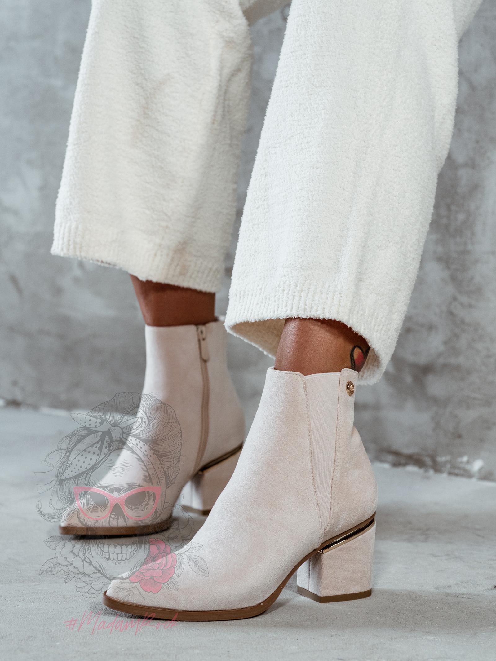 Botki zamszowe Madam Eluo beżowe