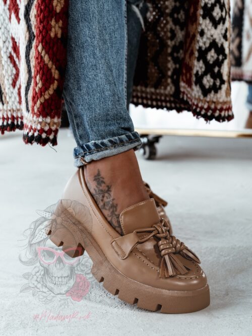 Mokasyny z frędzlami Madam Roed karmelowe