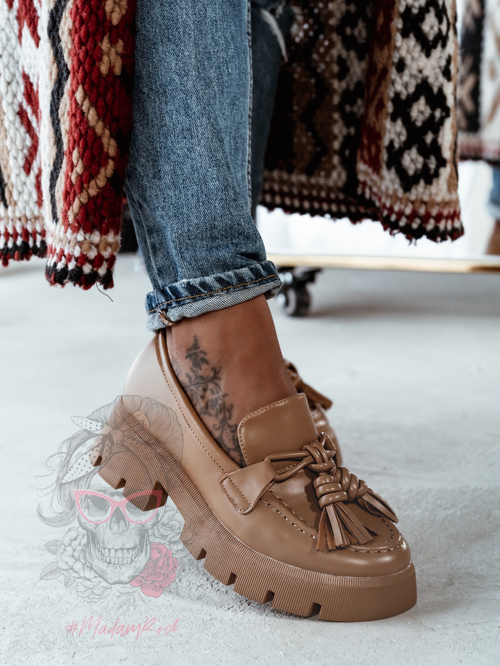 Mokasyny z frędzlami Madam Roed karmelowe