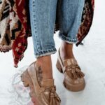 Mokasyny z frędzlami Madam Roed karmelowe