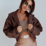 Bluza krótka z kapturem Ola Voga Soft Relax brązowa