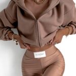 Bluza krótka z kapturem Ola Voga Soft Relax c.beżowa