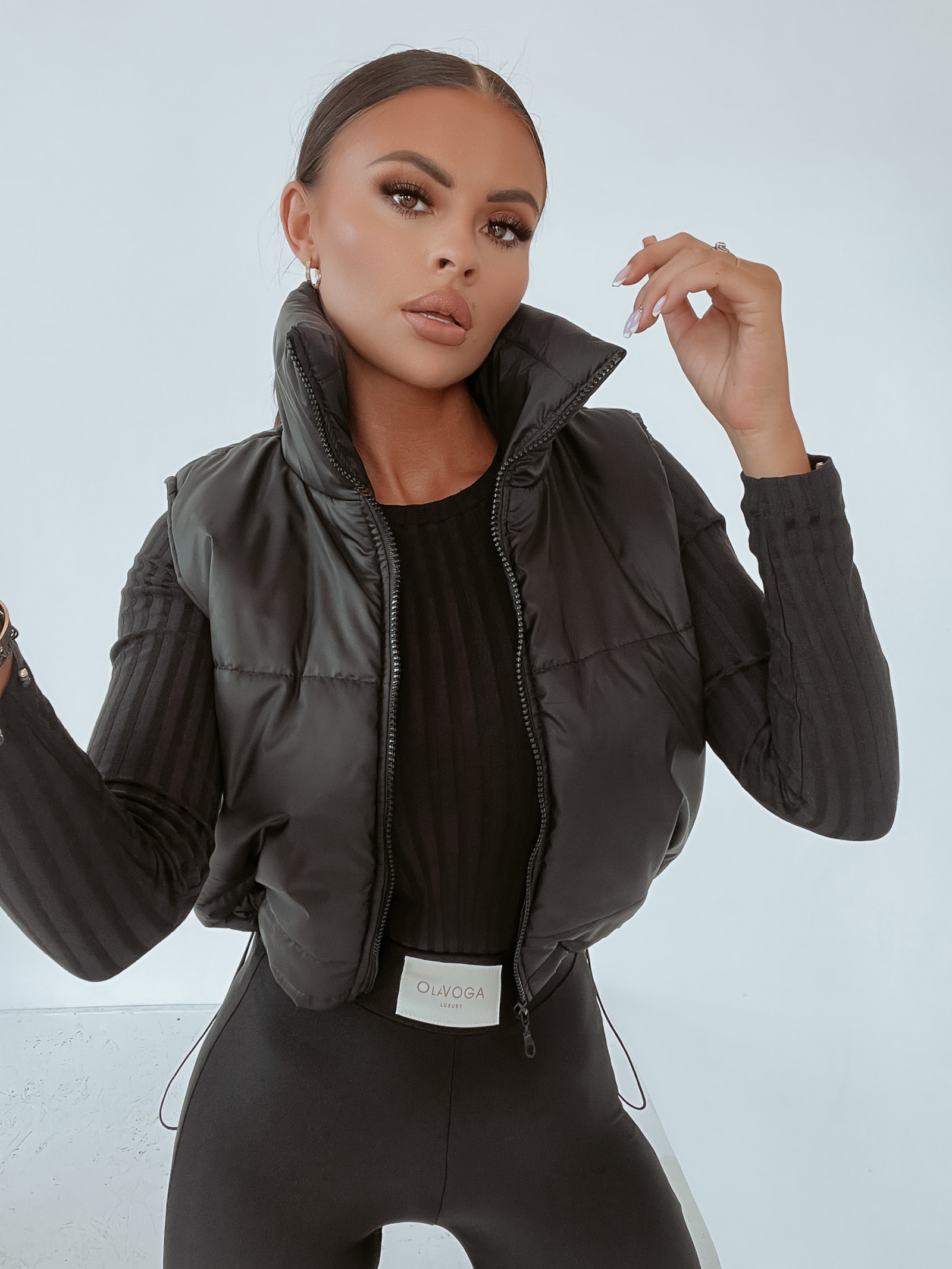 Kamizelka pikowana O'la Voga Warm Shot czarna