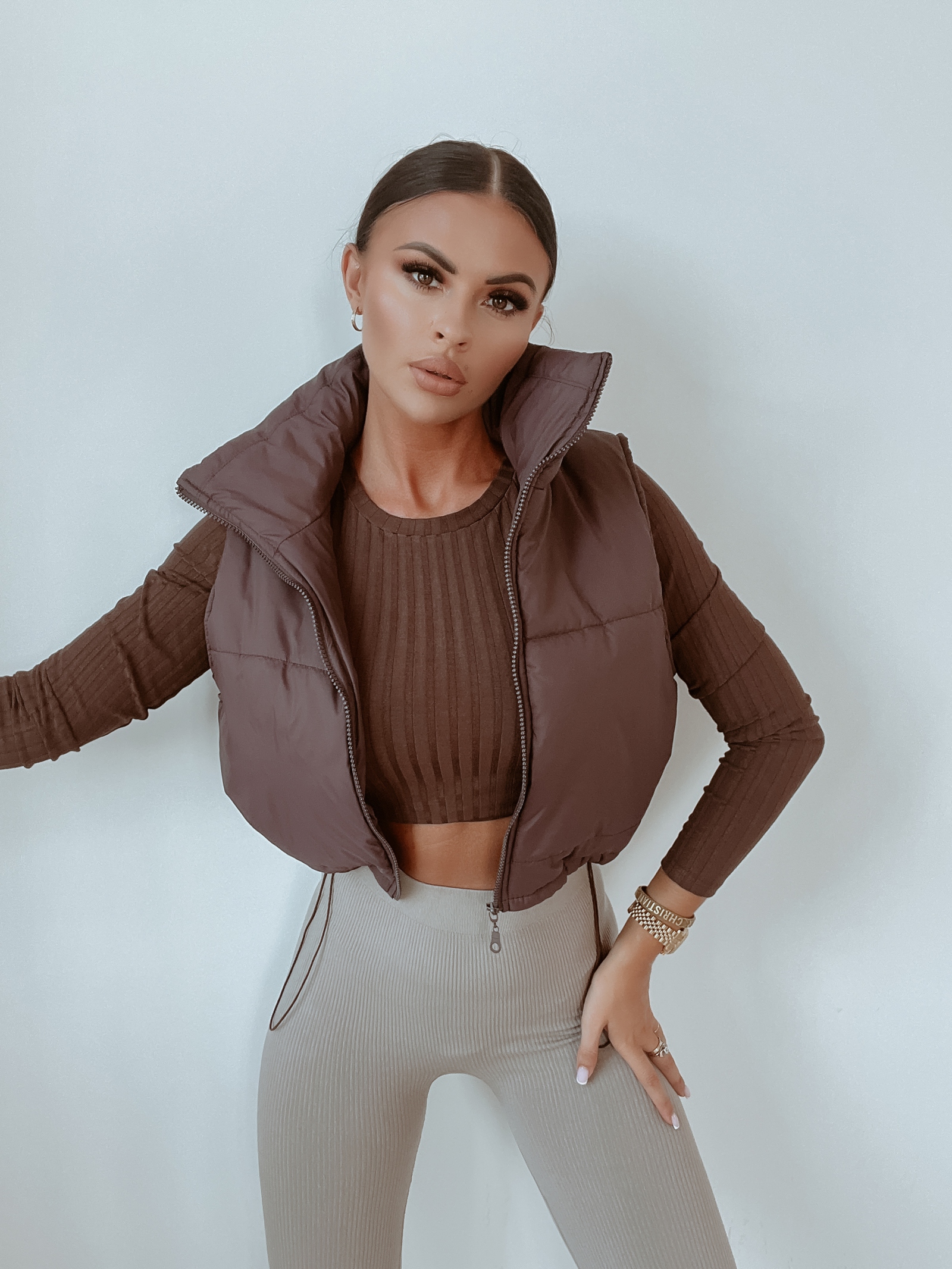 Kamizelka pikowana O'la Voga Warm Shot brązowa Kamizelka pikowana O'la Voga Warm Shot brązowa