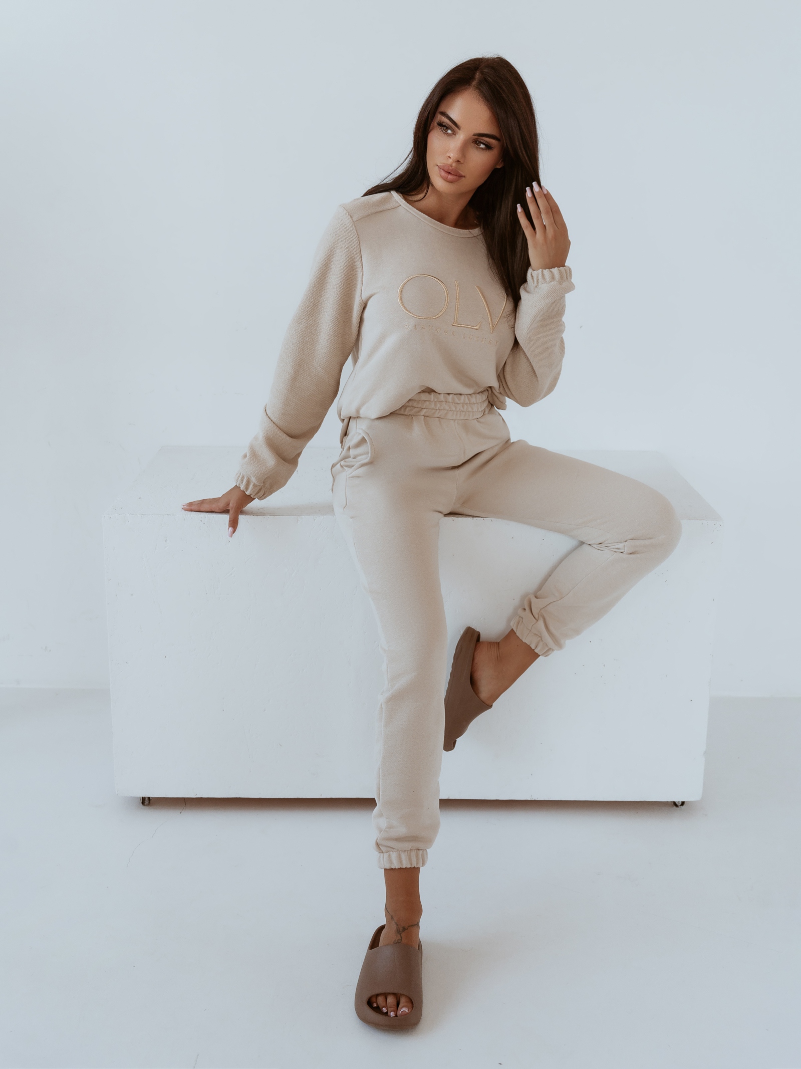 Komplet dresowy Luxury Set Woman Ola Voga beżowy