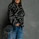 Kurtka wzorzysta z misia Ola Voga Zebra szaro-czarna