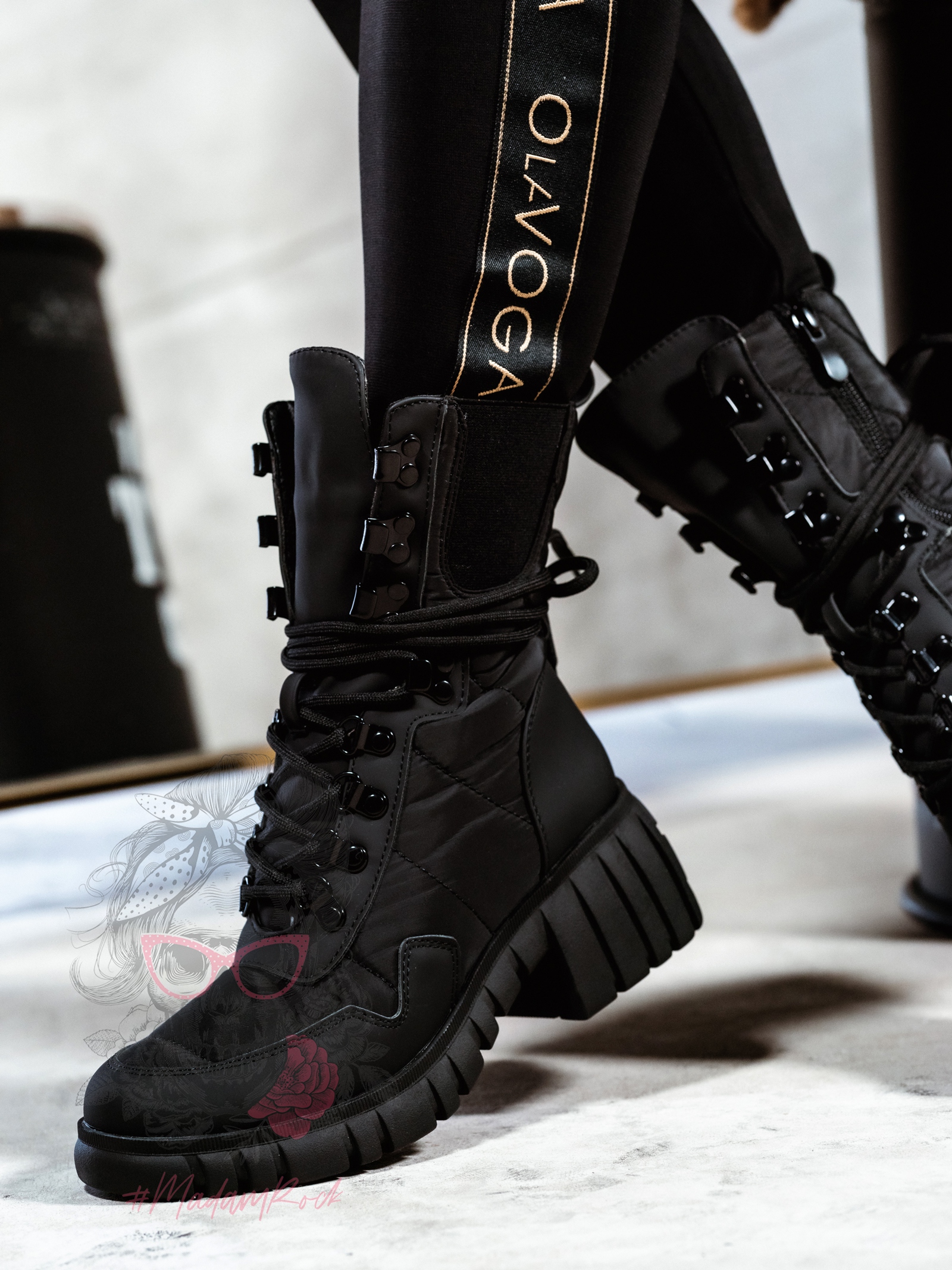 Trapery lakierowane Rock Cocoon czarne Trapery lakierowane Rock Cocoon czarne