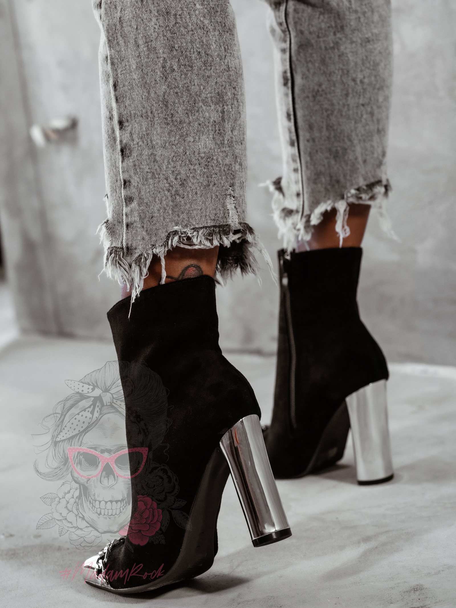 Botki na słupku Madam Erol czarne