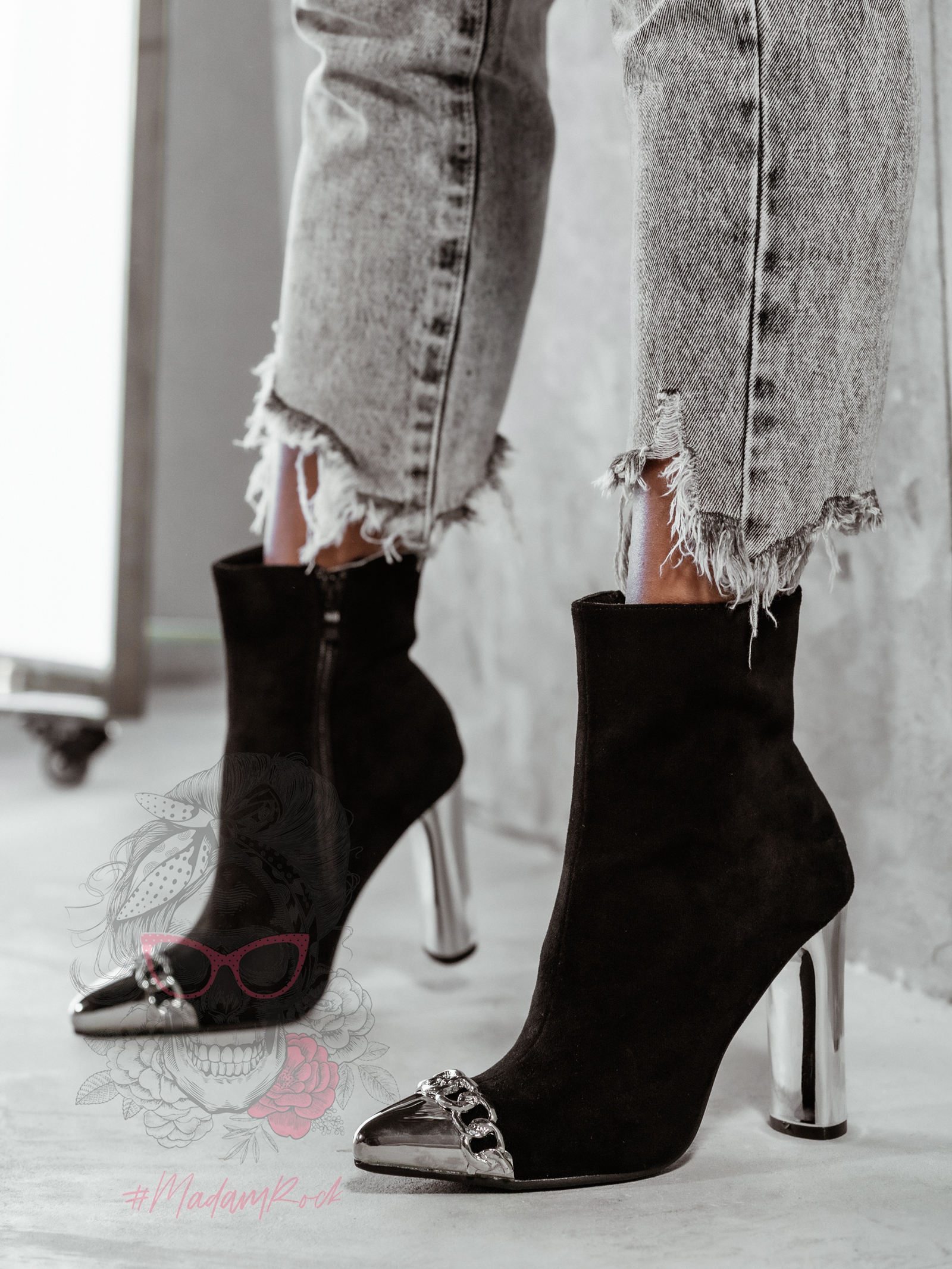 Botki na słupku Madam Erol czarne