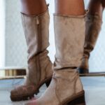 Kozaki na klocku Madam Waggon beżowe