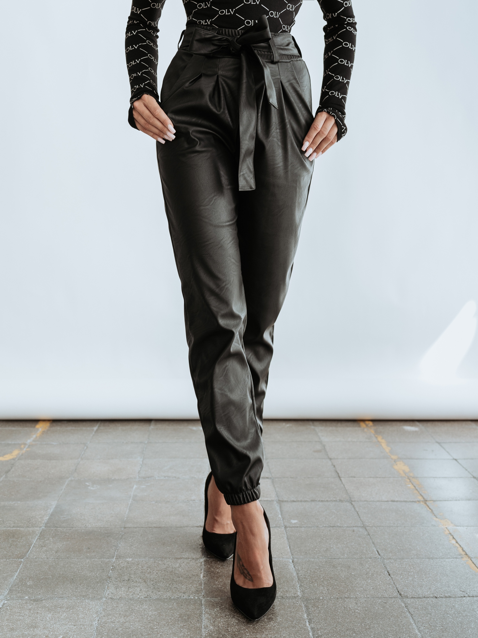 Spodnie skórzane Chic Leather Ola Voga czarne