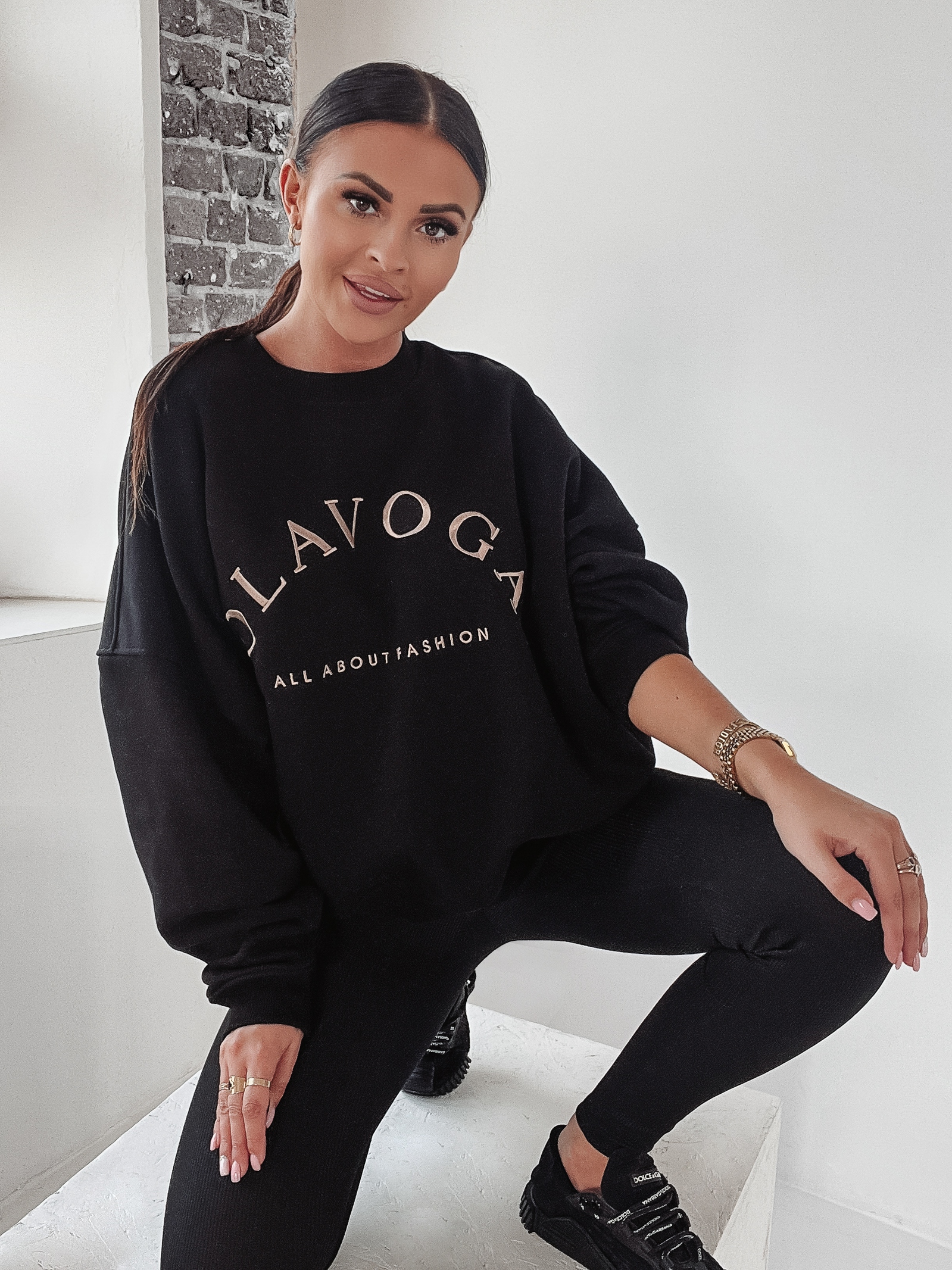 Bluza oversize Look At Me O'la Voga czarna Bluza oversize Look At Me O'la Voga czarna