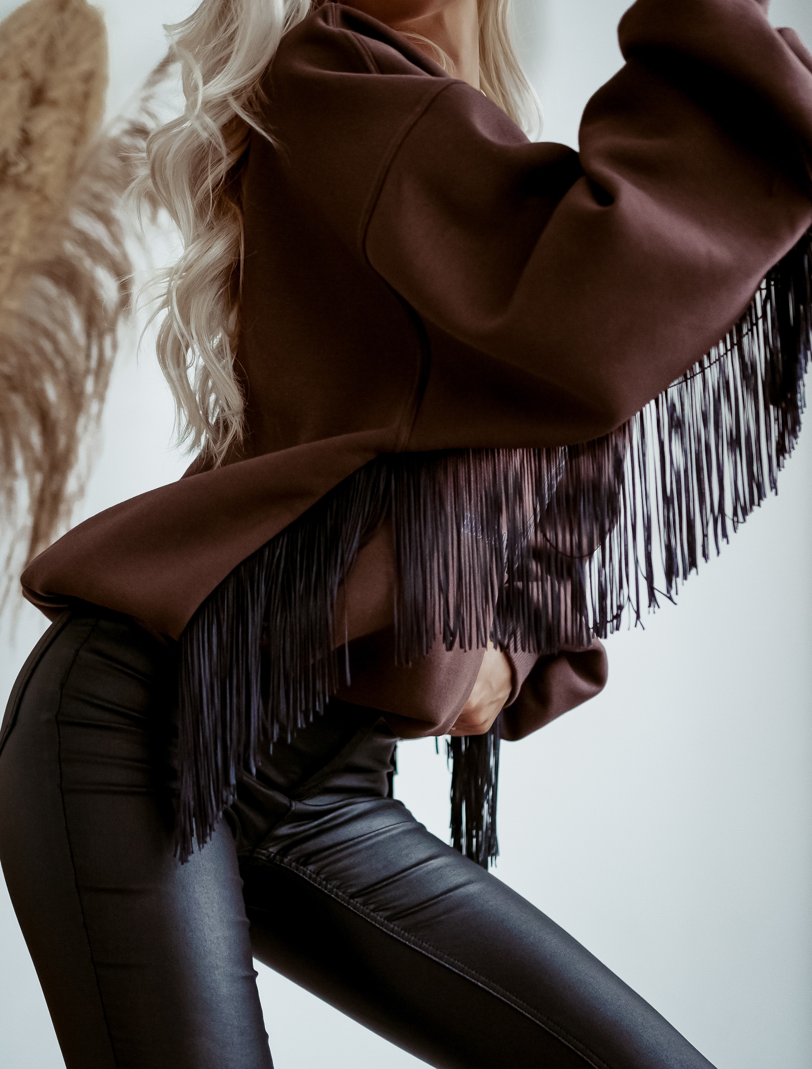 Bluza z frędzlami Big Eagle Ola Voga brązowa Bluza z frędzlami Big Eagle Ola Voga brązowa