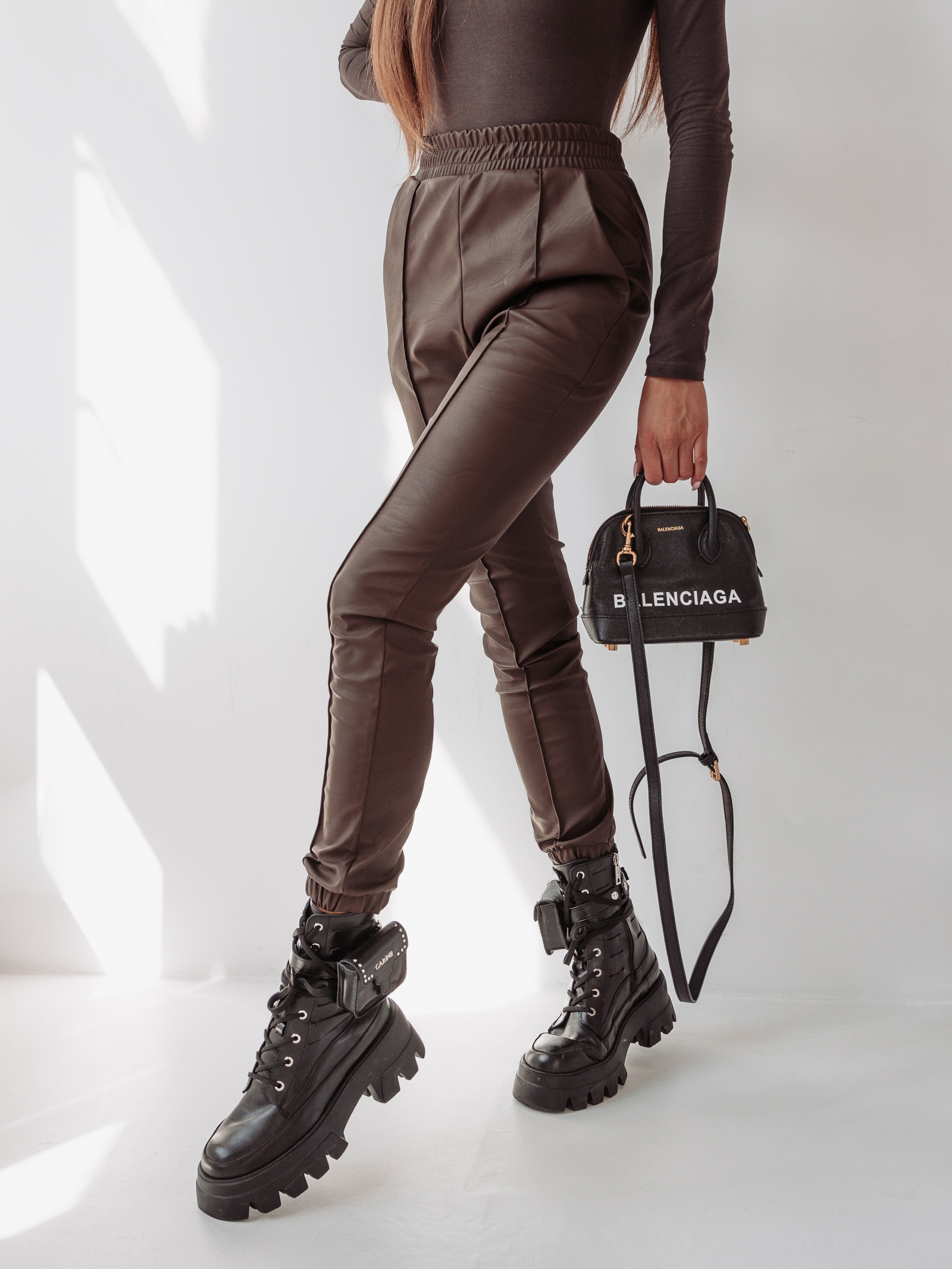 Spodnie skórzane Leather Lines Ola Voga brązowe Spodnie skórzane Leather Lines Ola Voga brązowe