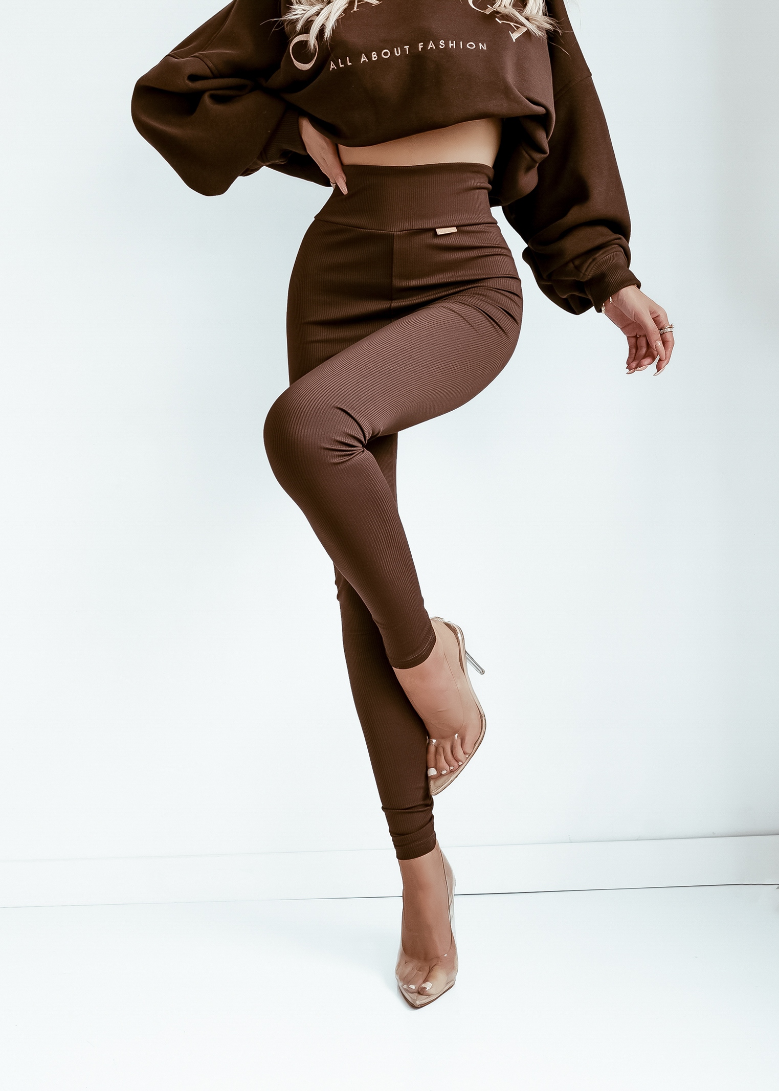 Legginsy prążkowane Elastic Rib Ola Voga brązowe