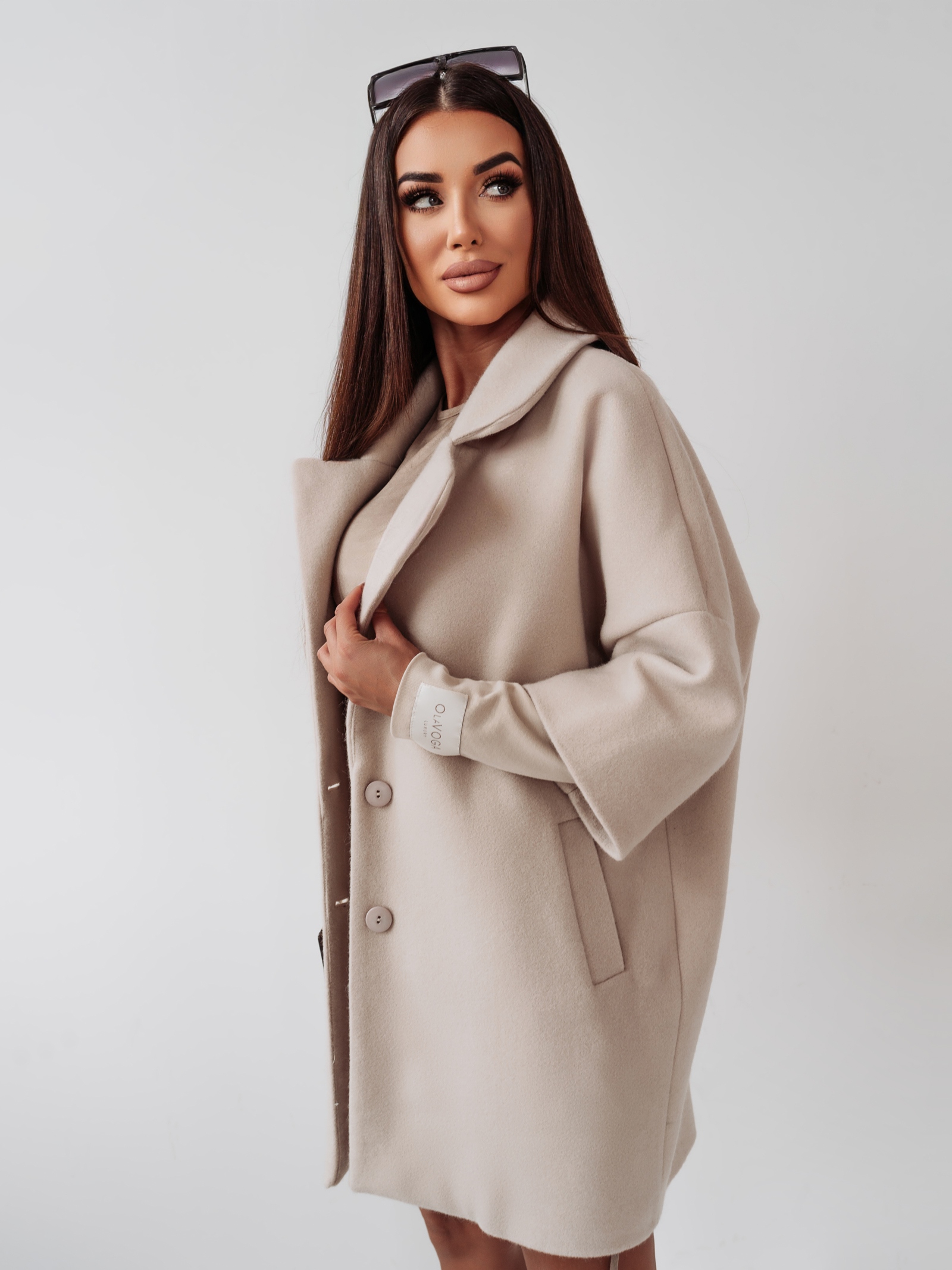 Płaszcz elegancki Autumn Vibes Ola Voga j.beżowy