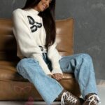 Sweter golf Cat eyes beżowy