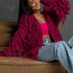 Sweter z frędzlami Marshi amarant