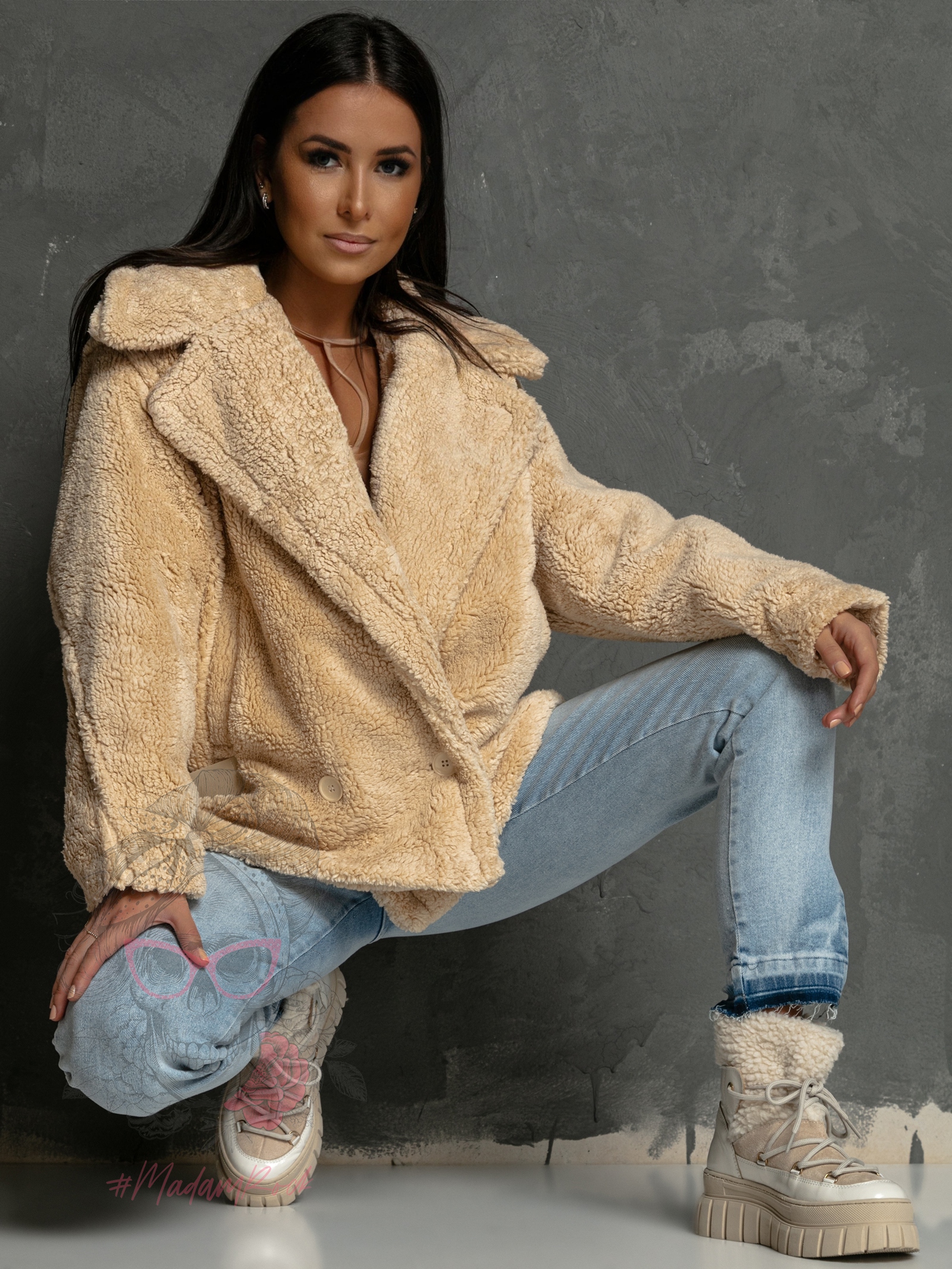 Kurtka kożuszek Madam Serios beżowy