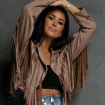 Kurtka z frędzlami Yogi zamszowa beżowa