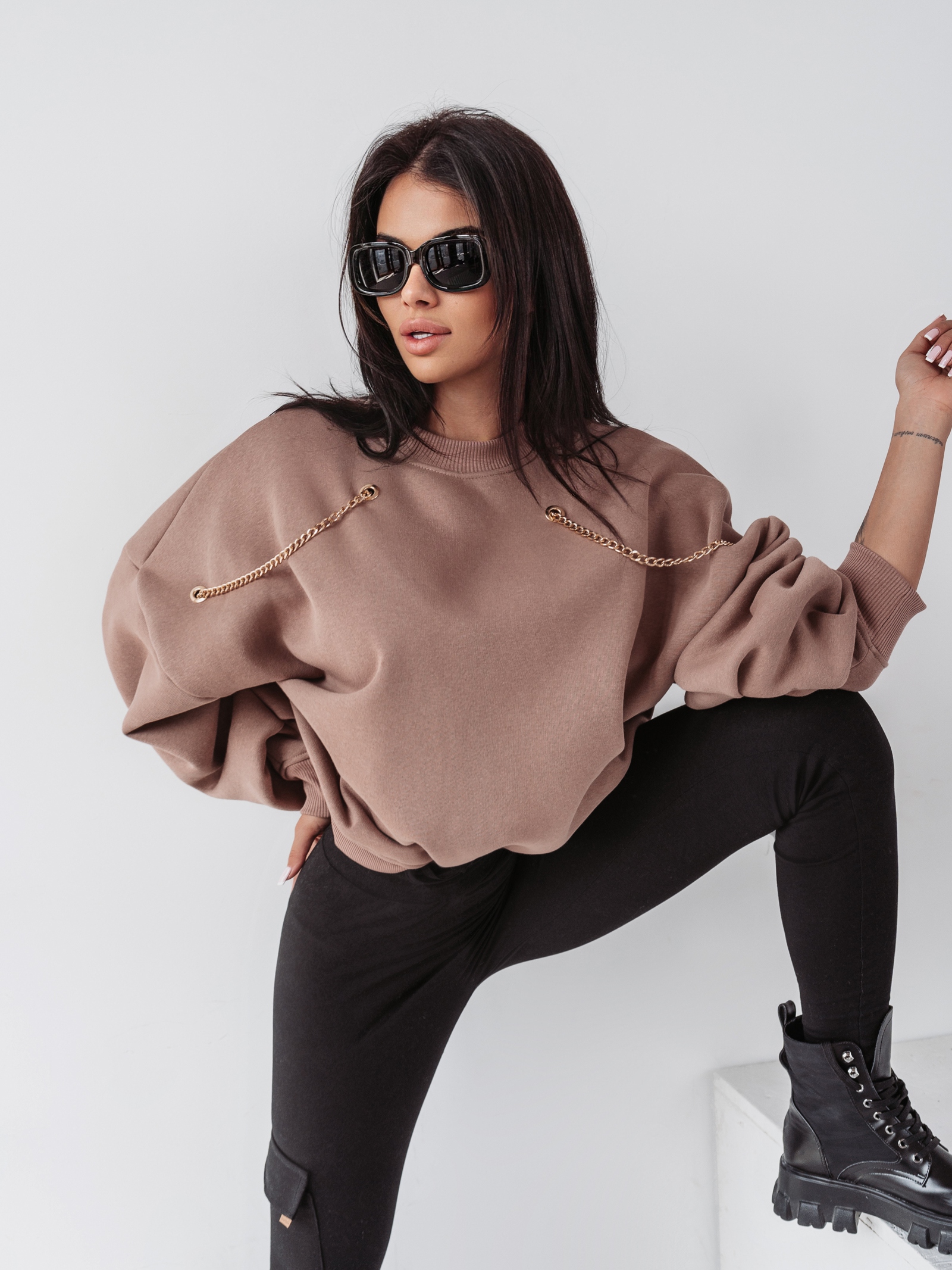 Bluza z łańcuszkami Ola Voga Two Chains c.beżowa