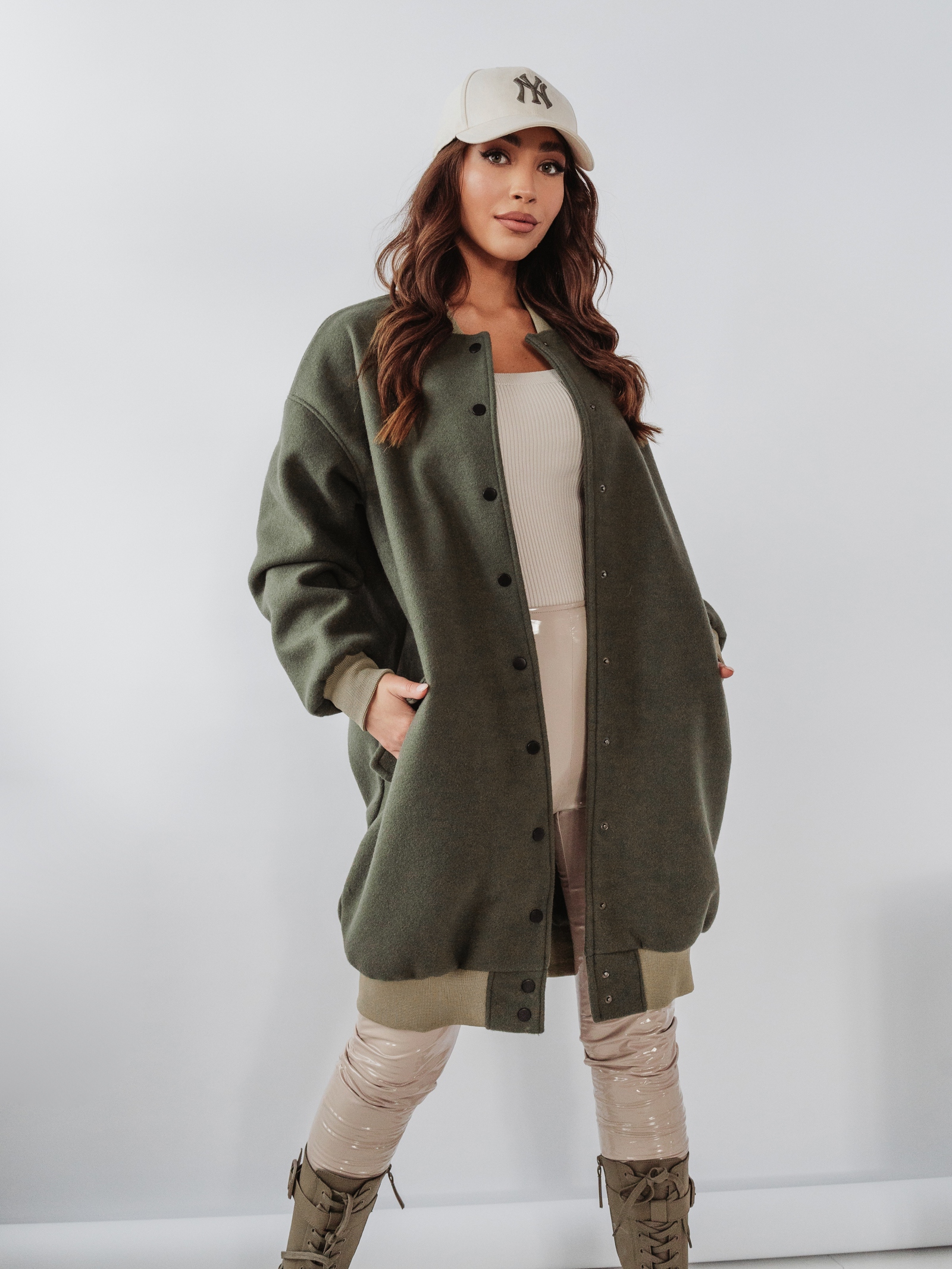 Płaszcz flauszowy Ola Voga Black Accent khaki