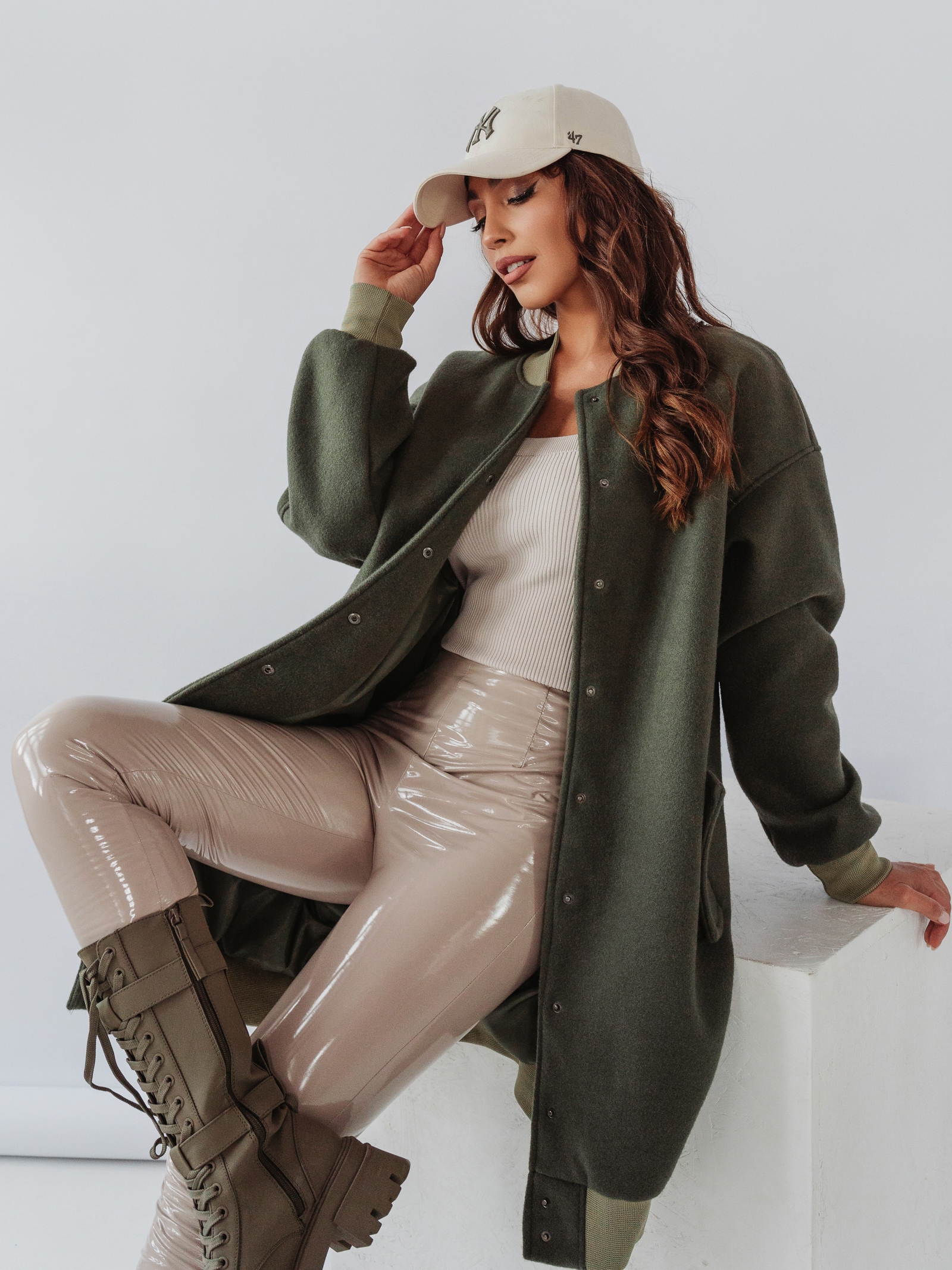 Płaszcz flauszowy Ola Voga Black Accent khaki