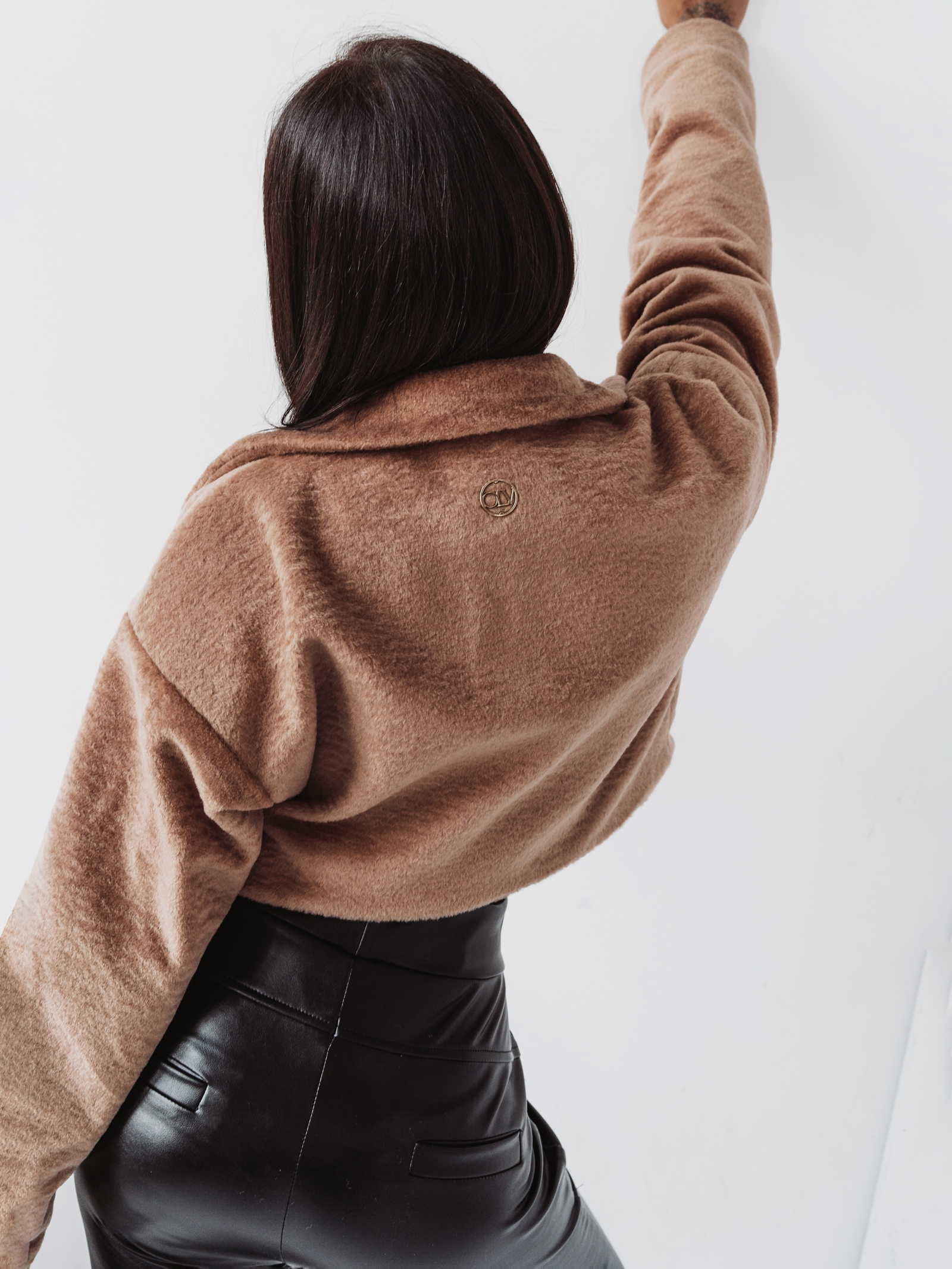 Kurtka ramoneska Gold Pin Ola Voga beżowa Kurtka ramoneska Gold Pin Ola Voga beżowa