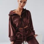 Komplet welurowy Coffee Colors Ola Voga brązowy