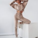 Komplet welurowy Coffee Colors Ola Voga beżowy