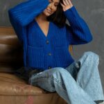 Krótki sweter Elikso chabrowy