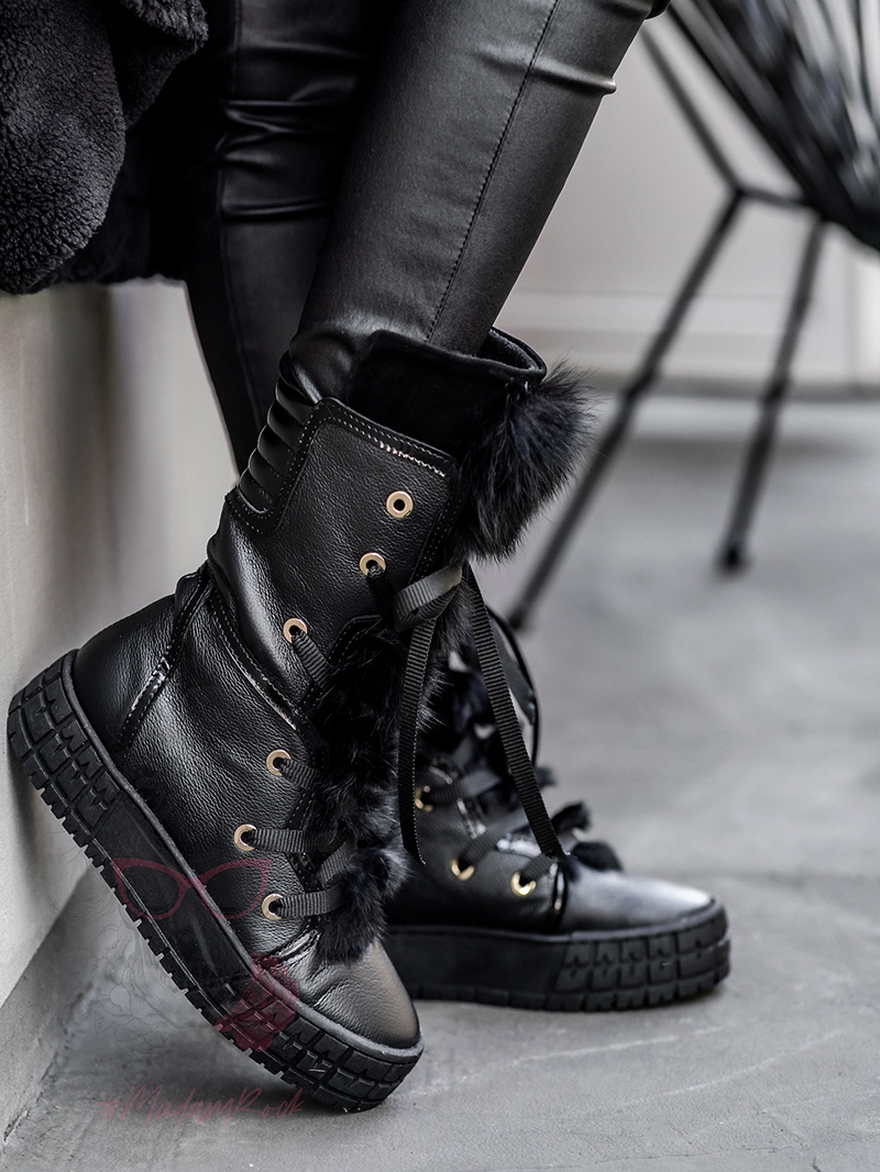 wyprzedane- śniegowce z futrem Madam Moto II czarne wyprzedane- śniegowce z futrem Madam Moto II czarne