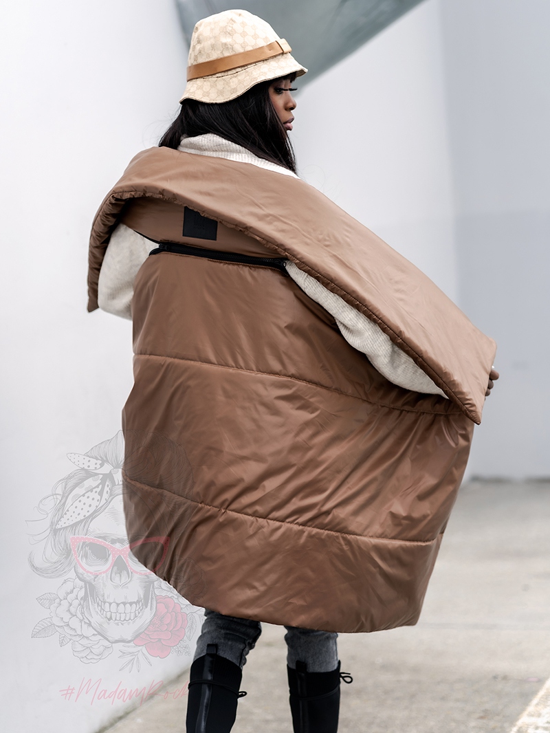 Kamizelka asymetryczna Wind karmelowa Kamizelka asymetryczna Wind karmelowa