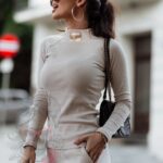 Komplet prążkowany Laki Sort beżowy