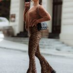 Spodnie dzwony GoWild w panterkę